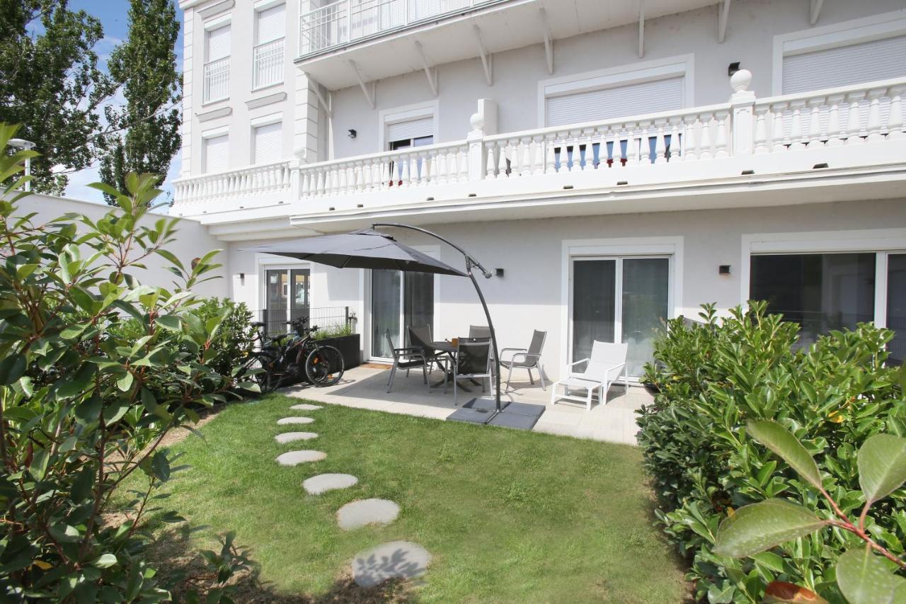 ניוסדיל אם סי 25H Spa-Residenz Pools In & Out, Private Garden & Beach מראה חיצוני תמונה